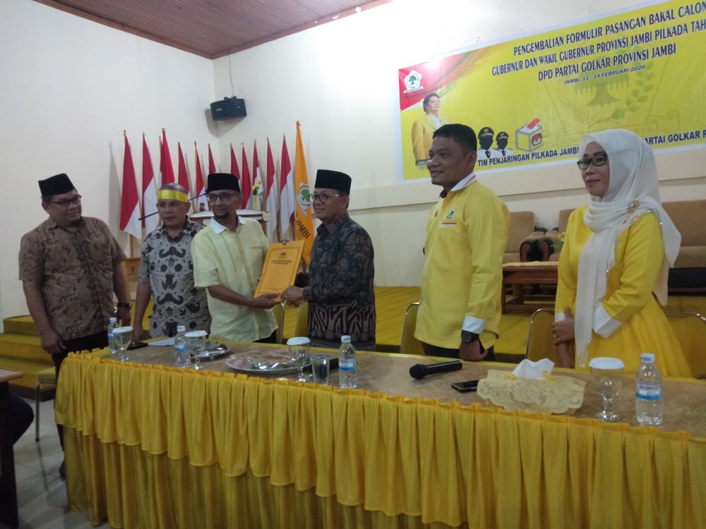 Fachrori mengembalikan formulir ke Golkar