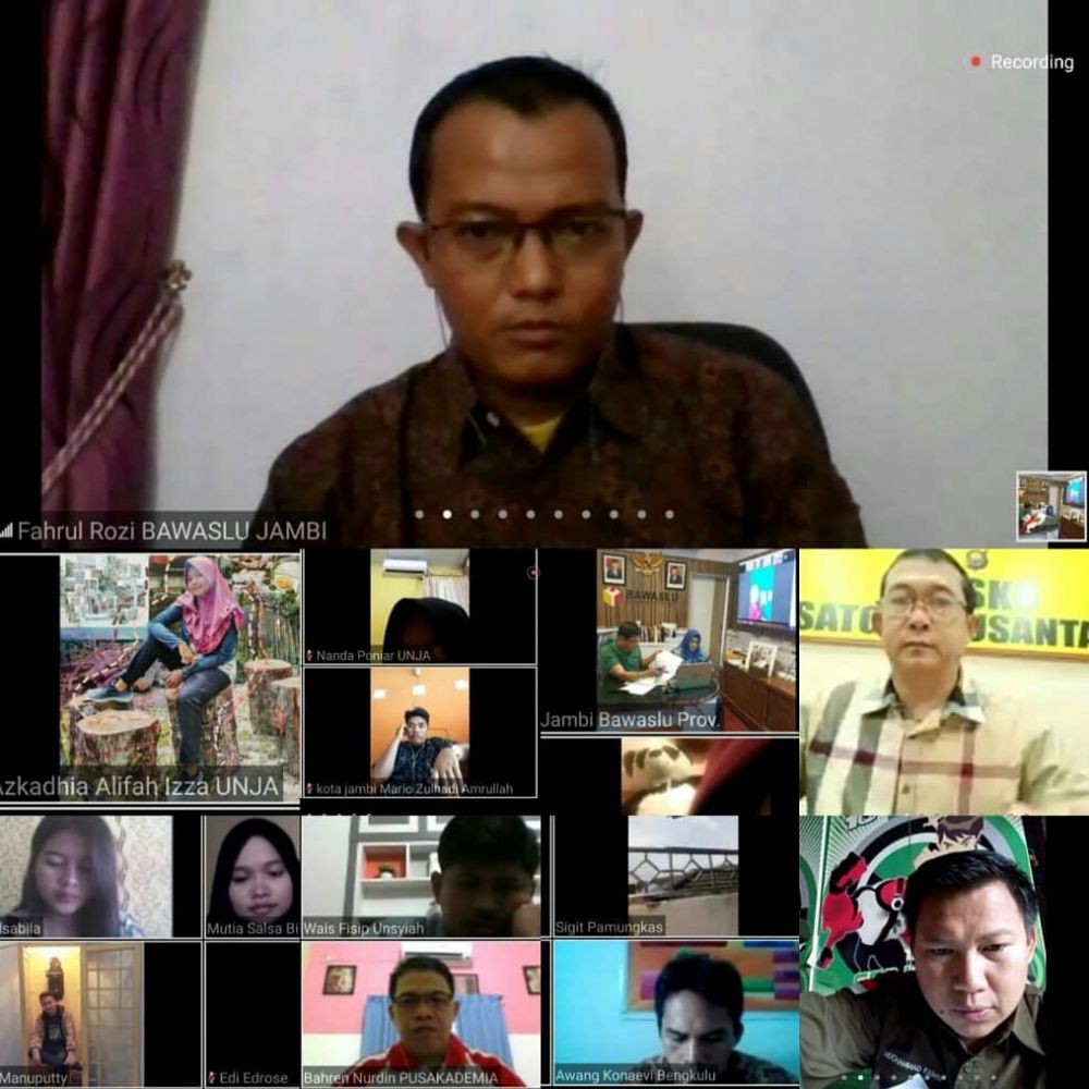 Komisioner Bawaslu  Provinsi Jambi Fahrul Rozi