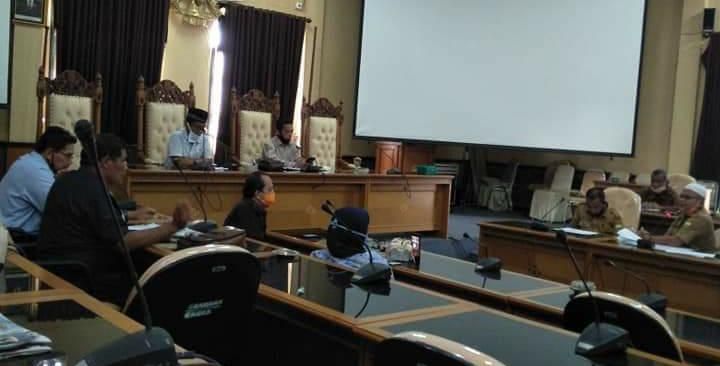 Jalannya hering DPRD Muarojambi dengan Dinsos