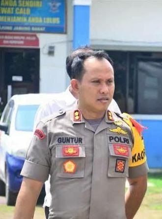 AKBP Guntur Saputro.