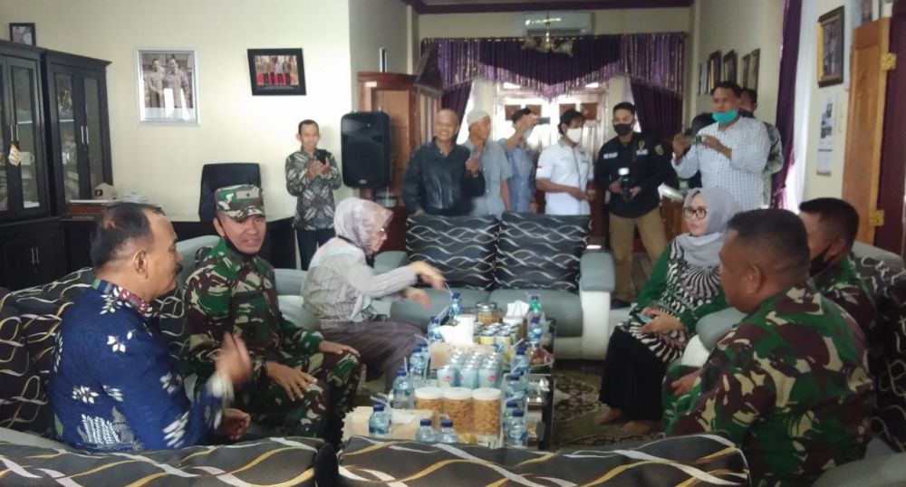 Pertemuan Amir Sakib dan Kasdam II/Sriwijaya