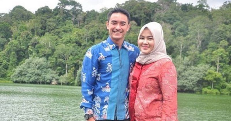 Zumi Zola dan Istri