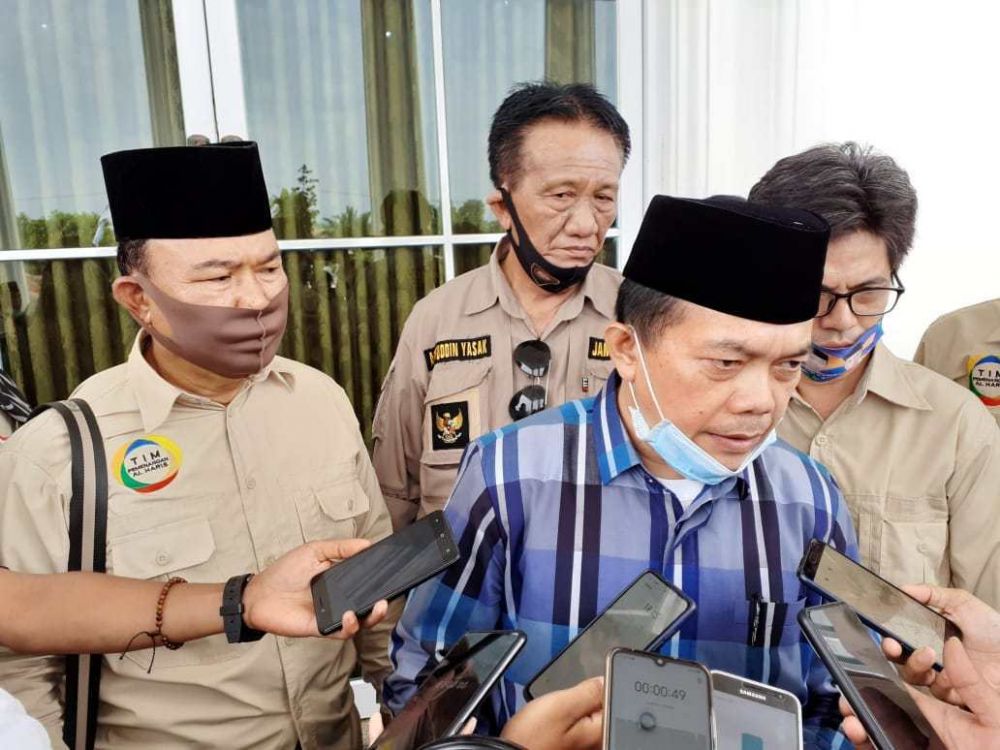 Al Haris diwawancara media