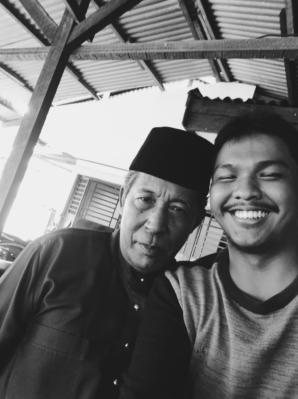 Penulis bersama Pak Dul di tahun 2019