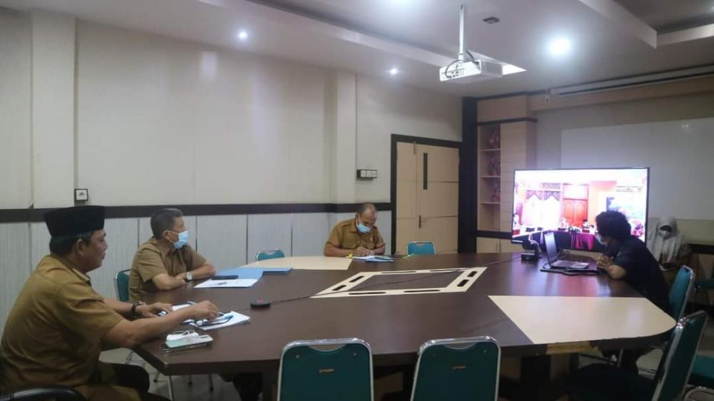 Jalalnnya rapat