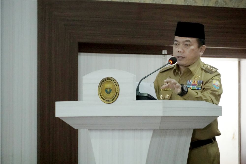 Gubernur Jambi Al Haris 