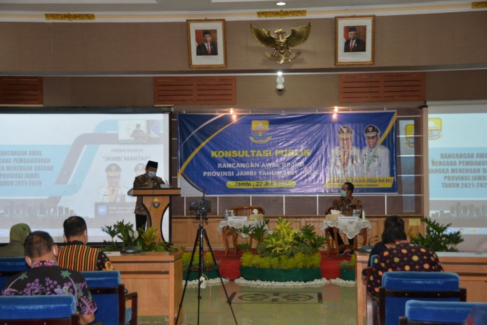 Gubernur membuka Konsultasi Publik Rancangan Awal Rencana  Pembangunan Jangka Menengah Daerah (RPJMD) Provinsi Jambi Tahun 2021-2026. 
Bertempat di ruang Mayang Mangurai Bappeda Provinsi Jambi, Kamis (22/07/2021)