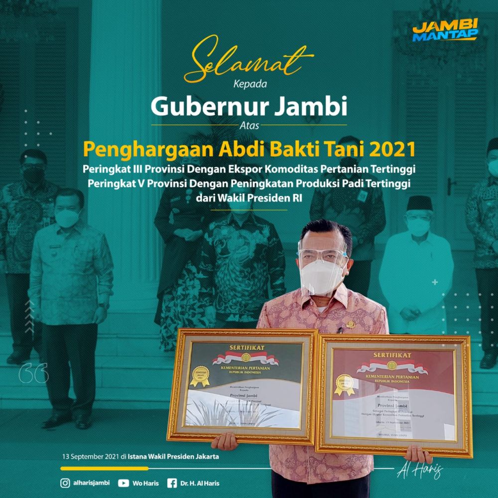 Gubernur Jambi Al Haris saat terima penghargaan 