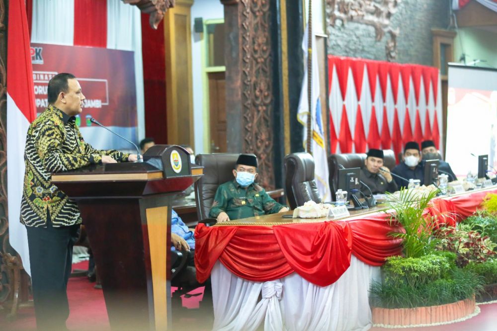 Ketua KPK Firli Bahuri saat menyampai dihadapan Pimpinan DPRD Provinsi Jambi, Kabupaten dan Kota dalam rangka Rapat Koordinasi Pencegahan Korupsi.