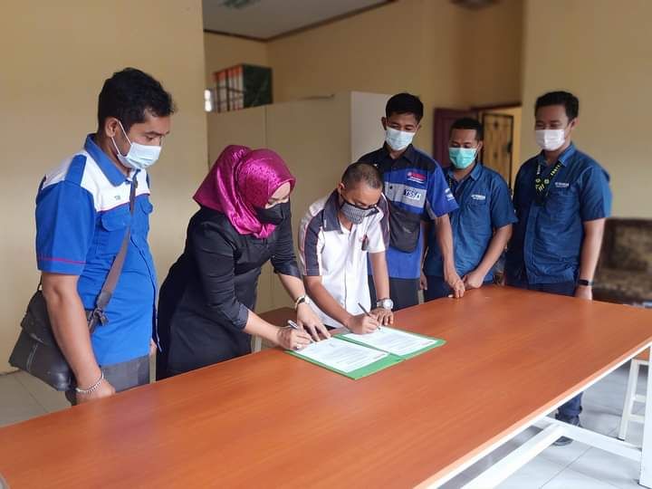 Penandatanganan kerjasama SMKN 5 Tebo dengan Yamaha