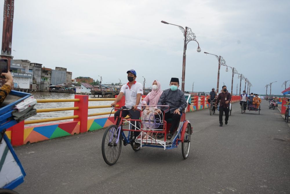 Gubernur Jambi Dr.H.Al Haris,S.Sos.,M.H.