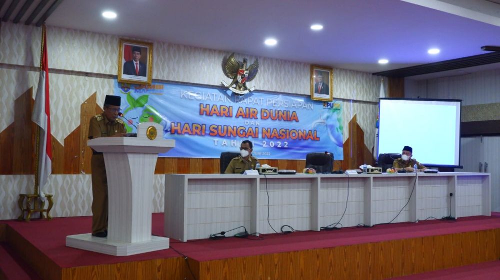 Rapat dan Pemaparan Memperingati Hari Air Dunia dan Hari Sungai Nasional Tahun 2022, bertempat di Ruang Pola Kantor Gubernur Jambi, Selasa (07/06/2022).