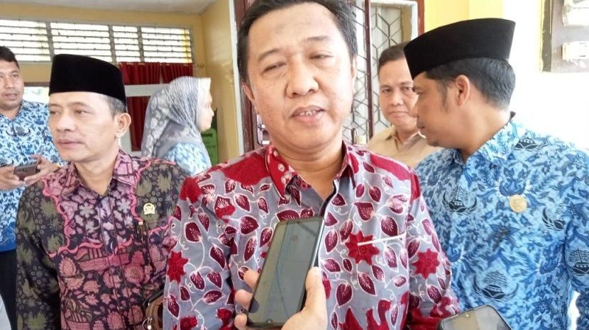 Hapis Hasbiallah Ketua Komisi I DPRD Provinsi Jambi 