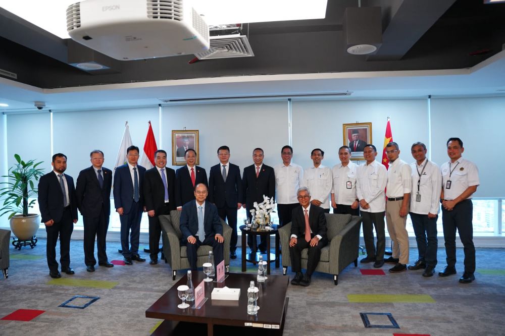 Presiden Direktur CNPC Dai Houliang beserta rombongan melakukan kunjungan kerja kepada Menteri Energi dan Sumber Daya Mineral Arifin Tasrif dan Kepala SKK Migas Dwi Soetjipto.