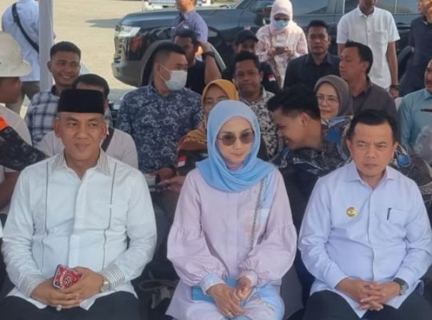 Kemas Fuad Mendampingi Gubernur Jambi