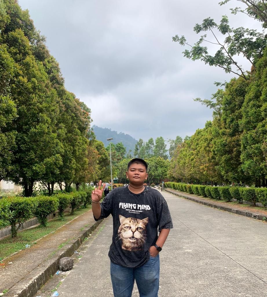  Rendi Anugrah