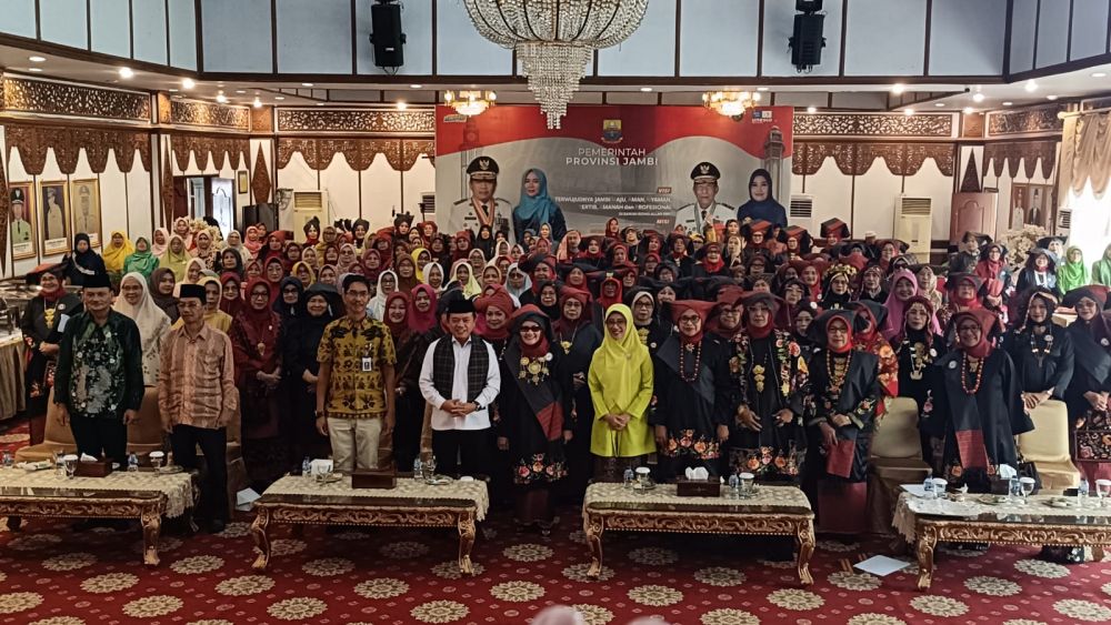 Al Haris Hadir di Tengah Bundo Kanduang Provinsi Jambi. 