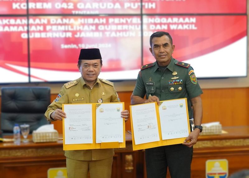 Penandatanganan NPHD antara Pemerintah Provinsi Jambi dengan Korem 042/Garuda Putih, Senin (10/6)