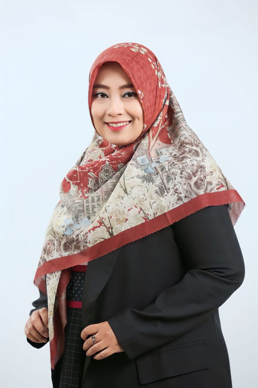 Iis Suwartini