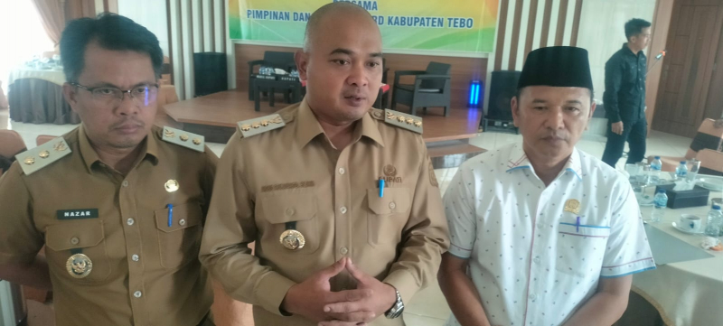 Bupati, Wabup dan Waka I DPRD Tebo