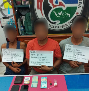 Bandar Narkoba Di Kebun Sawit Di Tebo Lengkap Bersama 21 Paket Narkoba Diciduk Polisi 