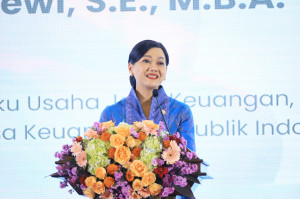 OJK Luncurkan Buku Saku Literasi Keuangan bagi Pekerja Migran Indonesia