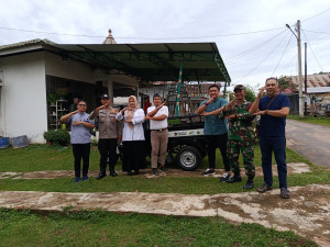 Cinta Kebersihan, PTPN IV Regional 4 Berikan Kendaraan Pengangkut Sampah 