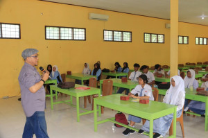 Gelar Lokakarya Creative Thinking, SMKN 1 Tebo Undang Rachmadi A 