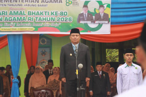  Wabup Pimpin Upacara Hari Amal Bhakti ke-80 Kemenag RI di Tanjabbar 