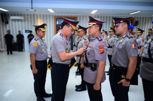 Kapolda Jambi Pimpin Serah Terima Jabatan Sejumlah PJU Polda Jambi