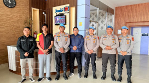 Polda Jambi Sosialisasikan QR Code Yanduan Online Propam Polri Lewat Podcast Live Streaming