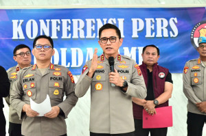 Polda Jambi Gelar Konferensi Pers, DPO Narkotika Berhasil Ditangkap di Tanjab Barat