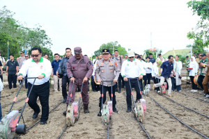Wakapolda Jambi Hadiri Pelantikan DPD HKTI Provinsi Jambi dan Wanita Tani Indonesia