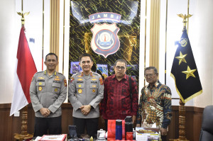 Kapolda Jambi Terima Audiensi Pendeta Waslen, Perkuat Silaturahmi dan Sinergi