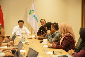 Komitmen Tingkatkan Layanan Kesehatan, Wali Kota Maulana Sambangi Kementerian Kesehatan