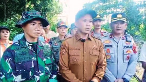 Wabup Sarolangun Gerry Pastikan Bantuan untuk Warga Terdampak Banjir