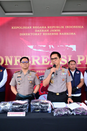 Polda Jambi Ungkap Peredaran Narkotika Skala Besar, Sita 20 Kg Sabu dan Ribuan Butir Ekstasi