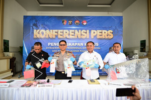 Polda Jambi Gelar Konferensi Pers Ungkap Ratusan Kasus Kriminal, NarKotika dan Tindak Pidana Khusus 