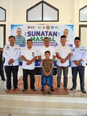 Kebun Bukit Kausar PTPN IV Regional IV Sunat Massal 50 Anak 