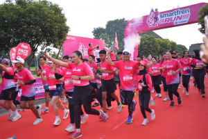 SMARTFREN Perkuat Jaringan di Jambi Hadirkan Digital Lebih Andal melalui SMARTFREN Fun Run 2026