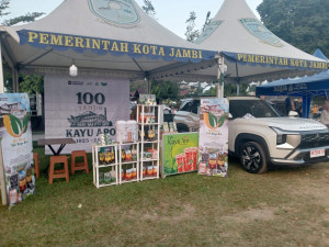 PTPN IV Regional 4 Ramaikan Festival Rakyat Bazar UMKM Kadin dan Korem 042/Garuda Putih