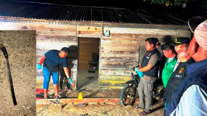 Diduga Sang Isteri Tewas Dibunuh Suami, Lantas Suami Tewas Diamuk Massa