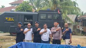 Brimob Jambi Peduli, Salurkan Air Bersih untuk Warga Terdampak Kekeringan