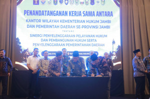 Perkuat Sinergi Pelayanan Hukum, Tanjabbar MoU Dengan Kanwil Jambi