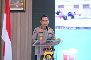 Polda Jambi Tingkatkan Pelayanan Publik Prima, Serahkan Penghargaan WBK dan Pelayanan Prima