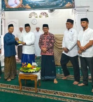 Wali Kota Maulana Hadiri Haul Satu Tahun Subuh Berkah di Masjid Nurul Jannah
