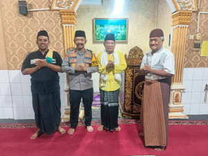 Wakapolda Jambi Laksanakan Sholat Subuh Keliling, Perkuat Silaturahmi Kedekatan dengan Masyarakat
